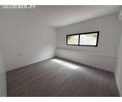 Moderna casa de estreno con amplias terrazas en Begur