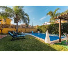 Encantador chalet con piscina y barbacoa
