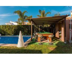 Encantador chalet con piscina y barbacoa