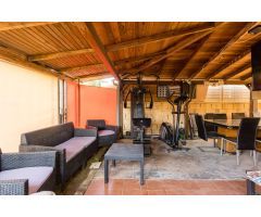 Encantador chalet con piscina y barbacoa