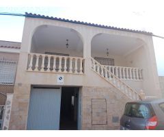 Casa en Venta en Torrevieja, Alicante