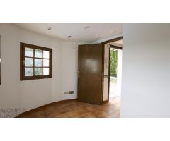 ADOSADO EN VENTA EN CALLE PEP VENTURA EN EL VENDRELL - TARRAGONA (OCUPADO)