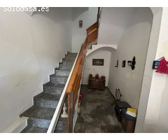 ¡Amplia casa en VENTA en Agramunt!
