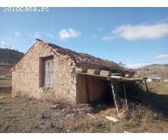 Casa de Pueblo en Venta en Cuevas Labradas, Teruel