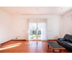 MAGNÍFICO CHALET INDEPENDIENTE EN GUADARRAMA – URBANIZACIÓN PRIVADA