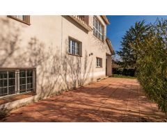 MAGNÍFICO CHALET INDEPENDIENTE EN GUADARRAMA – URBANIZACIÓN PRIVADA