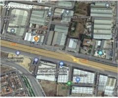 Nave industrial en Venta en Alcalá de Guadaira, Sevilla