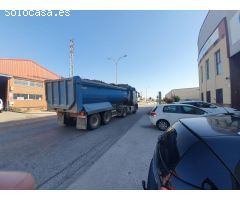 AMPLIA NAVE EN VENTA EN EL POLÍGONO LA ISLA