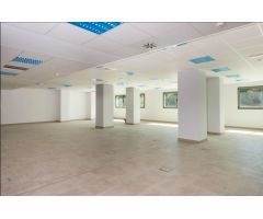 OFICINA DISPONIBLE EN EDIFICIO CENTRIS II