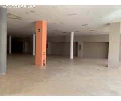 LOCAL COMERCIAL DISPONIBLE EN CENTRO DE DOS HERMANAS