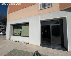 Local comercial en Sevilla Este