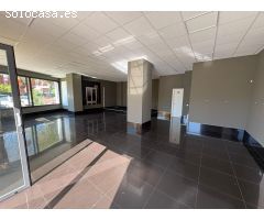 Local comercial en Sevilla Este