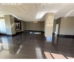 Local comercial en Sevilla Este