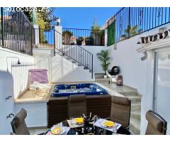 Chalet adosado en venta en Urbanización El Coto