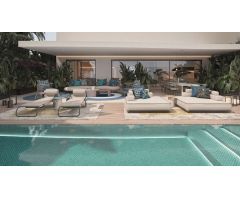 LUXURY TOWN HOUSE FIRST LINE IN URB.DUNIQUE MARBELLA