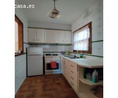 Encantador bungalow en hermosa urbanización