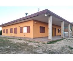 Chalet independiente a la venta
