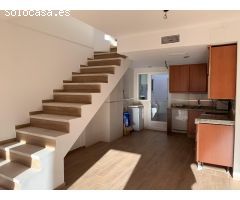 Ático duplex reformado en centro de Castalla
