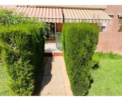Bajo en Arenales del Sol con gran terraza y piscina