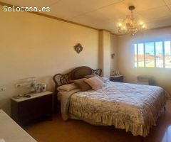 SE VENDE ADOSADO EN NOVELDA (ALICANTE)