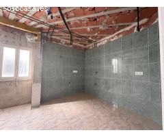SE VENDE PISO EN MONÓVAR CASI REFORMADO