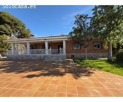 VENTA DE CHALET  EN NOVELDA (ALICANTE)