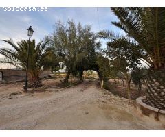 Chalet con piscina a reformar
