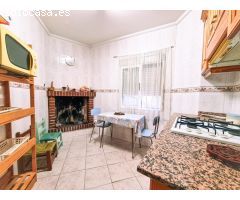 Casa para reformar en el centro de Monforte