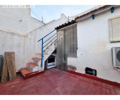 Casa para reformar en el centro de Monforte