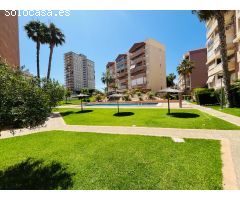 Bajo en Arenales del Sol con gran terraza y piscina