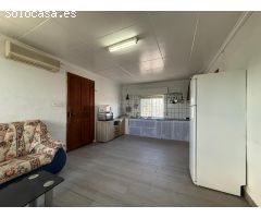 SE VENDE  CASA DE CAMPO EN NOVELDA (ALICANTE)