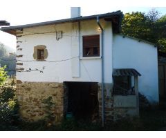 Casa de campo en Venta en Valdesoto, Asturias