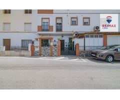 GRAN VIVIENDA CON RESTAURANTE