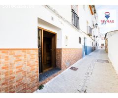 Casa Muy Acogedora en el Centro de Baza