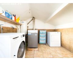 SE VENDE CASA/DÚPLEX EN BAZA, GRANADA