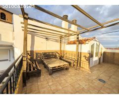 SE VENDE CASA/DÚPLEX EN BAZA, GRANADA