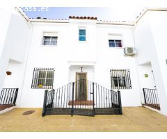 ¡Tu hogar de ensueño te espera en Lopera! Casa Adosada 120 mts