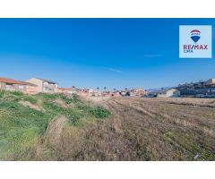 Oportunidad única para inversores y promotores inmobiliarios en Churriana de la Vega