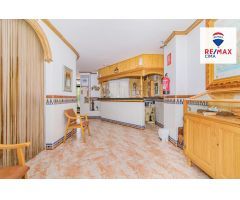 *¡Oportunidad Única! Venta de Hostal Rural en la Cara Norte de Sierra Nevada*