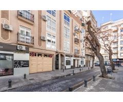 PLAZA DE GARAJE JUNTO ALHAMAR