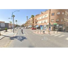 ¡Tu Nuevo Hogar te Espera en Calle San Ramón, Churriana de la Vega!