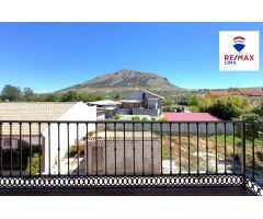 ESPECTACULAR CASA CON VISTAS AL JABALCÓN – ZÚJAR