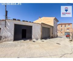 ???? Casa en Cúllar con 3 Viviendas y Cochera Independiente