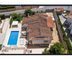 Preciosa Villa en Alhaurín de la torre