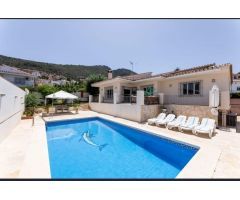 Preciosa Villa en Alhaurín de la torre