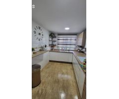 CHALET ADOSADO EN CAMPANILLAS