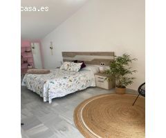 BONITO DÚPLEX EN FUENGIROLA, A 700 METROS DE LA PLAYA.
