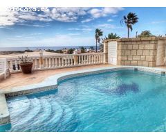 Villa 5 dormitorios en La Mareta - Tenerife sur