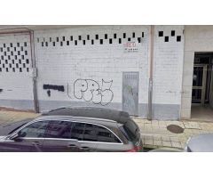 BAJO COMERCIAL EN MELIDE