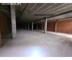 BAJO COMERCIAL EN MELIDE